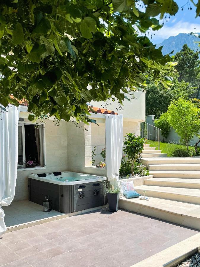 Villa Biston Baška Voda Exterior foto