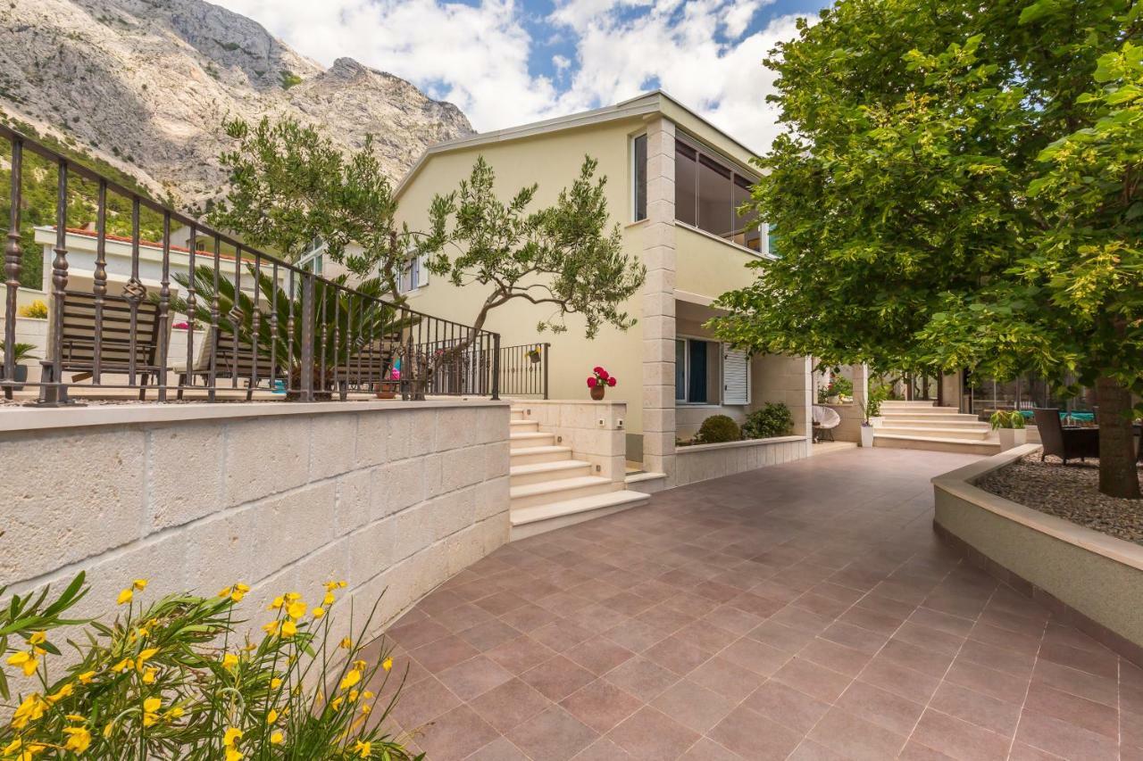 Villa Biston Baška Voda Exterior foto