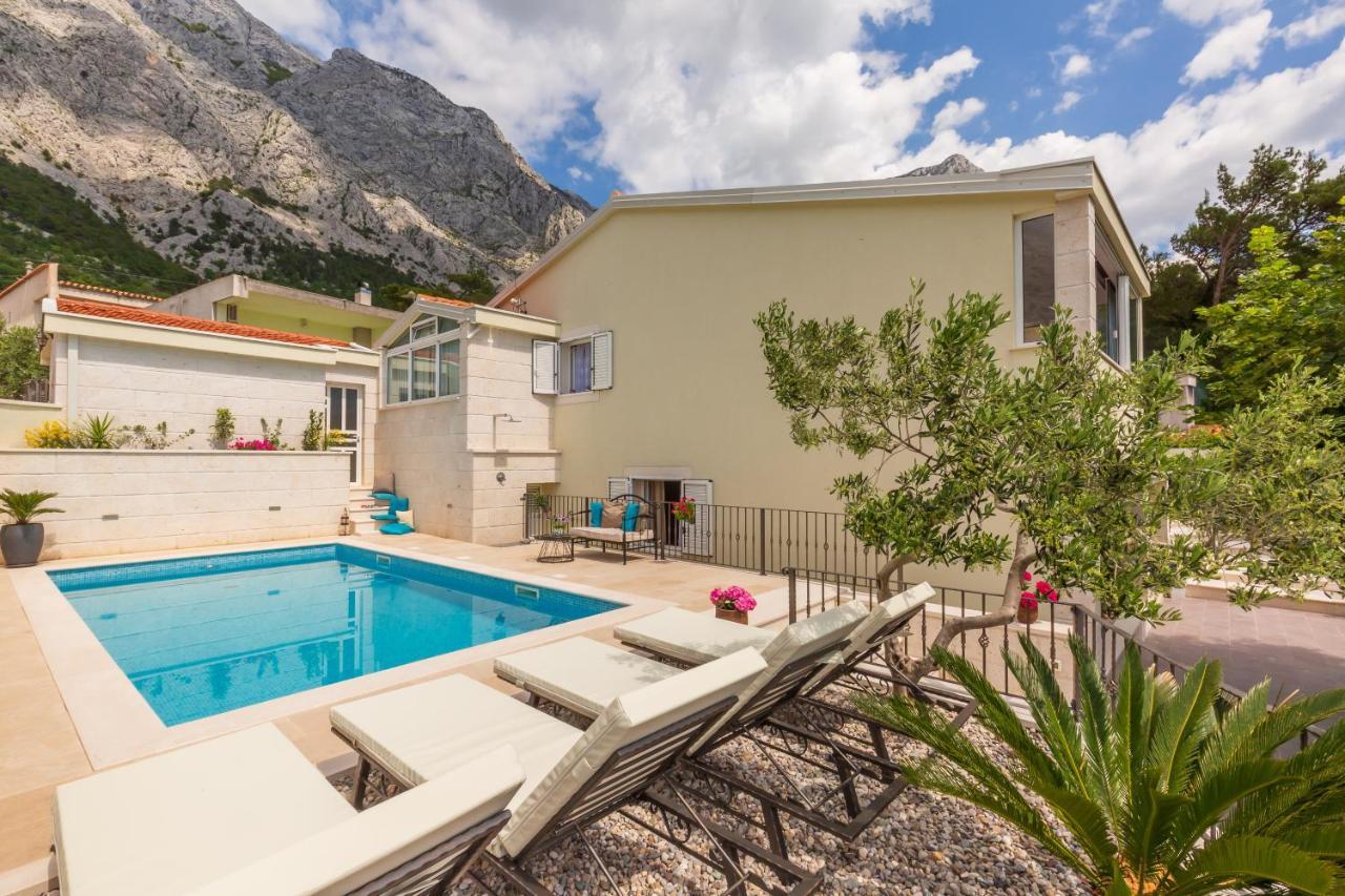 Villa Biston Baška Voda Exterior foto