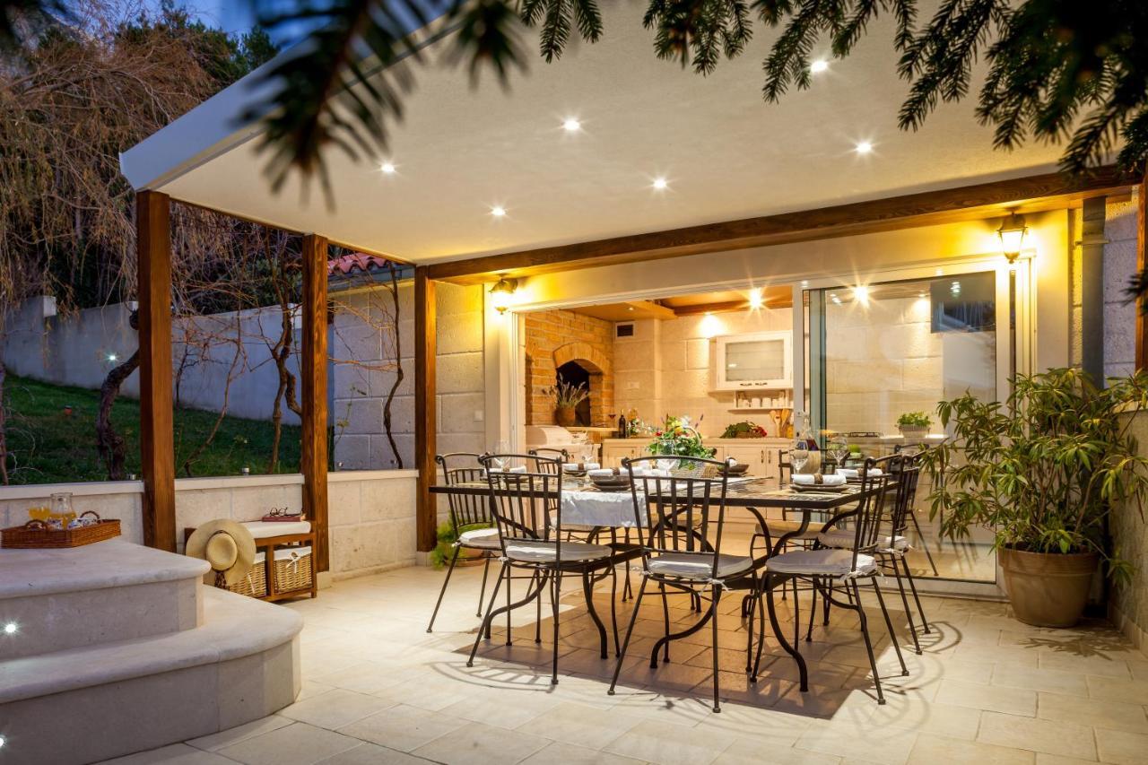 Villa Biston Baška Voda Exterior foto